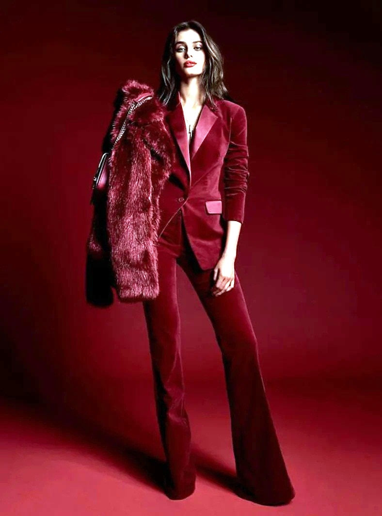 Women Red Velvet 2pc Suit (WS-03) Bespoke Point