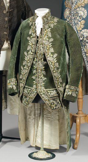 Men 3pc French Rococo Fashion 18th Century Suit Costume Hand Embroidery Free Lace Jabots & Cuff (HS-102) Bespoke Point