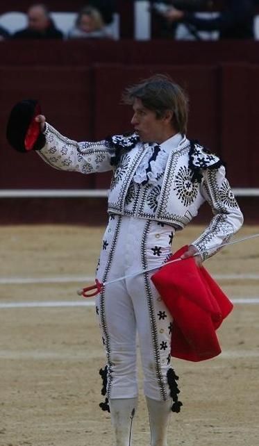 Matador Jacket Suit Unisex White Black Heavy Hand Embroidered (MS-13)