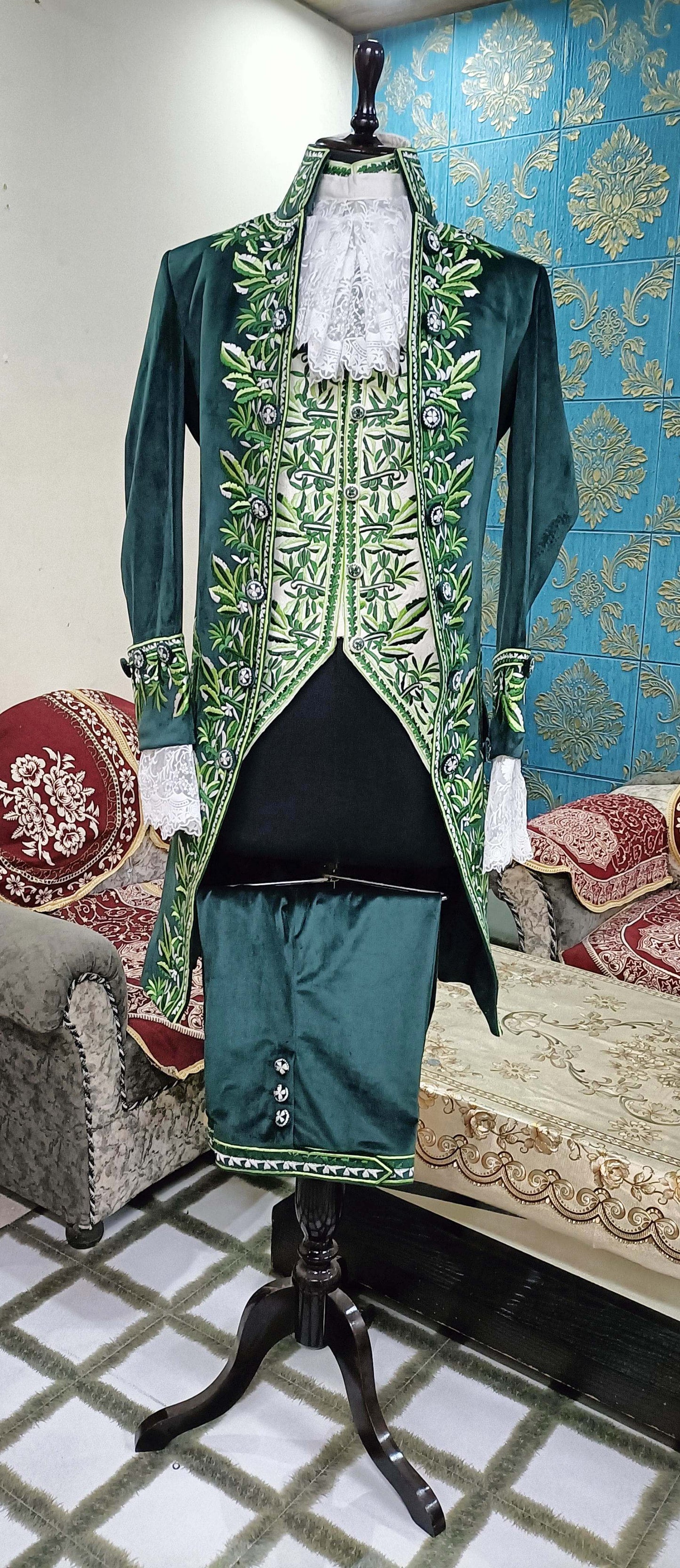 Men 3pc Green Velvet French Costume Free Lace Jabots And Cuff (HS-02)